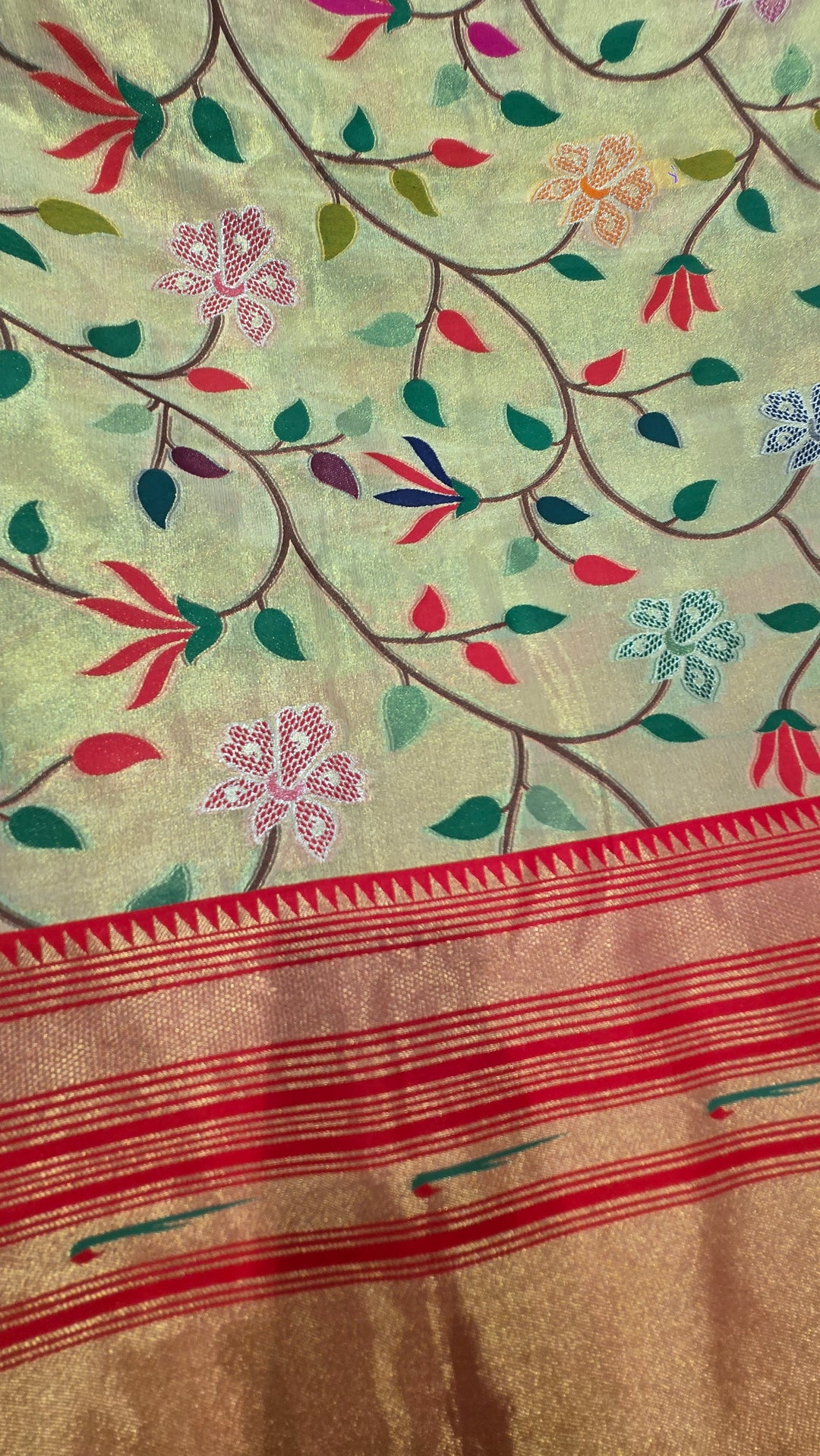 Premium Handwoven Tissue Silk Saree with Paithani Weaving
